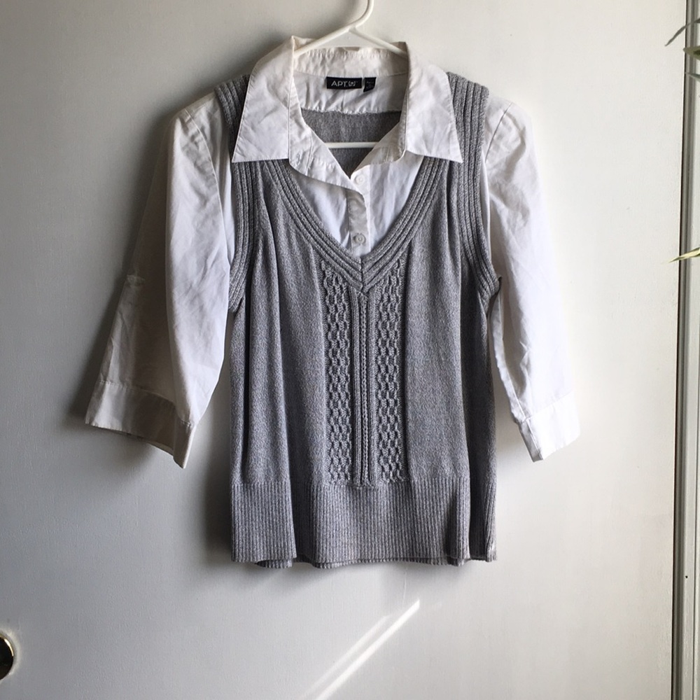Blouse sweater